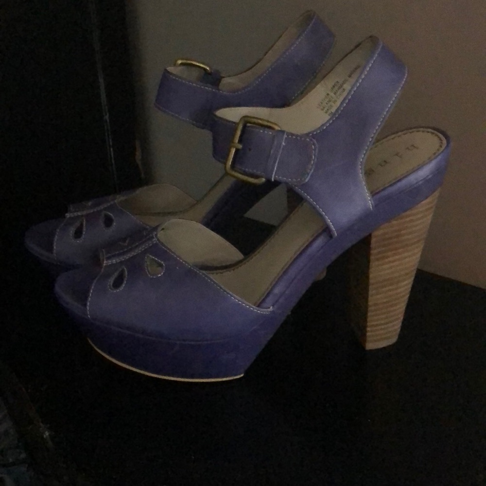 Hinge shoes - 205